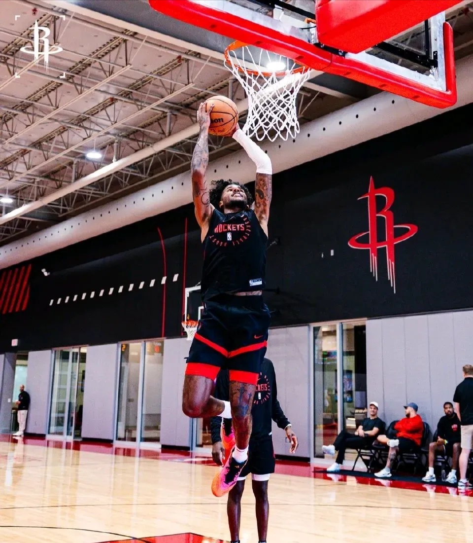 爱游戏APP-关于迈阿密热火训练开放日，清晨豪取连胜引欢呼，CBA季后赛在即，纪律约束更严格的信息