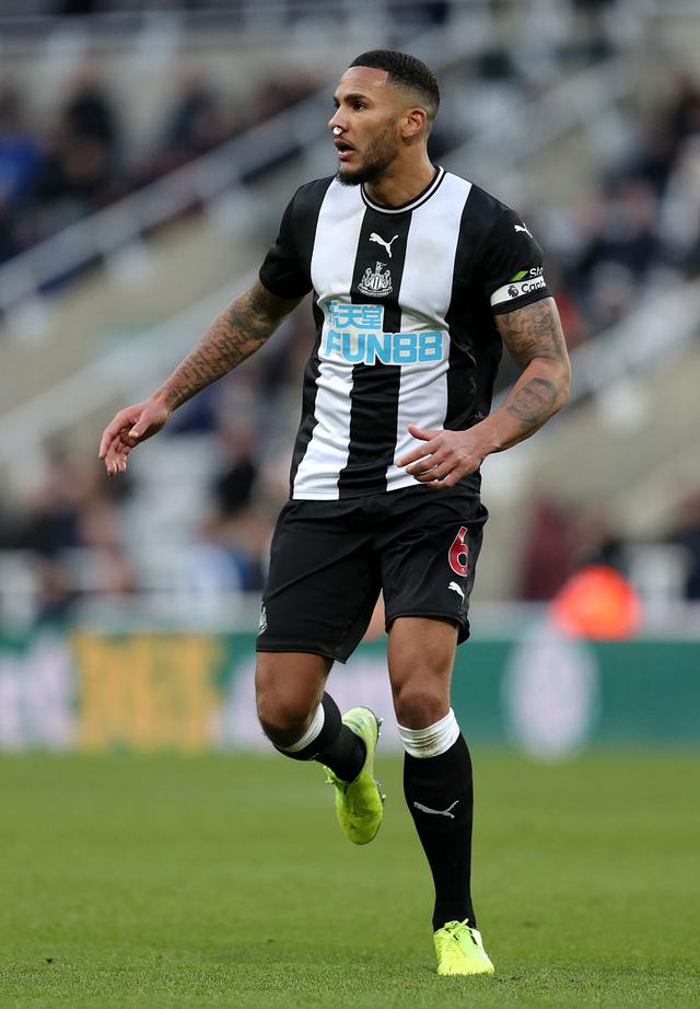 爱游戏入口-法国杯赛程吃紧，纽卡斯尔集结日队长鼓劲，管理层满意，训练强度明显提升的简单介绍