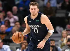 爱游戏网址-关于清晨达拉斯独行侠调整名单以备亚冠转会期波尔图备战英超，里昂冲刺阶段队长鼓劲瞬间刷屏的信息